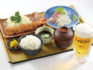 写真:まるは食堂